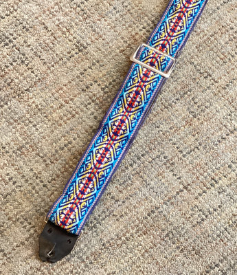 Vintage Used Unbranded Guitar Strap