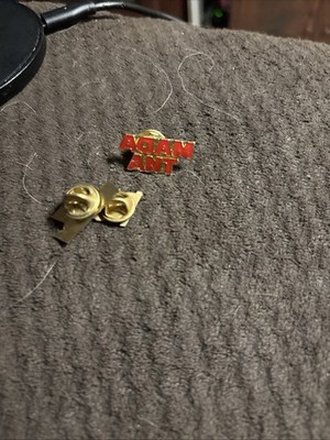 Adam Ant Vintage 1980's Pin ''Adam Ant'' (Small Pinback)