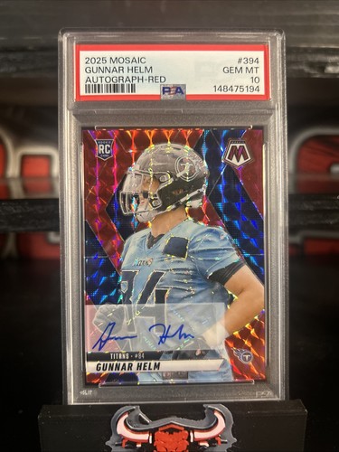 2025 Panini Mosaic Gunnar Helm Autograph-Red /199 PSA 10 Titans