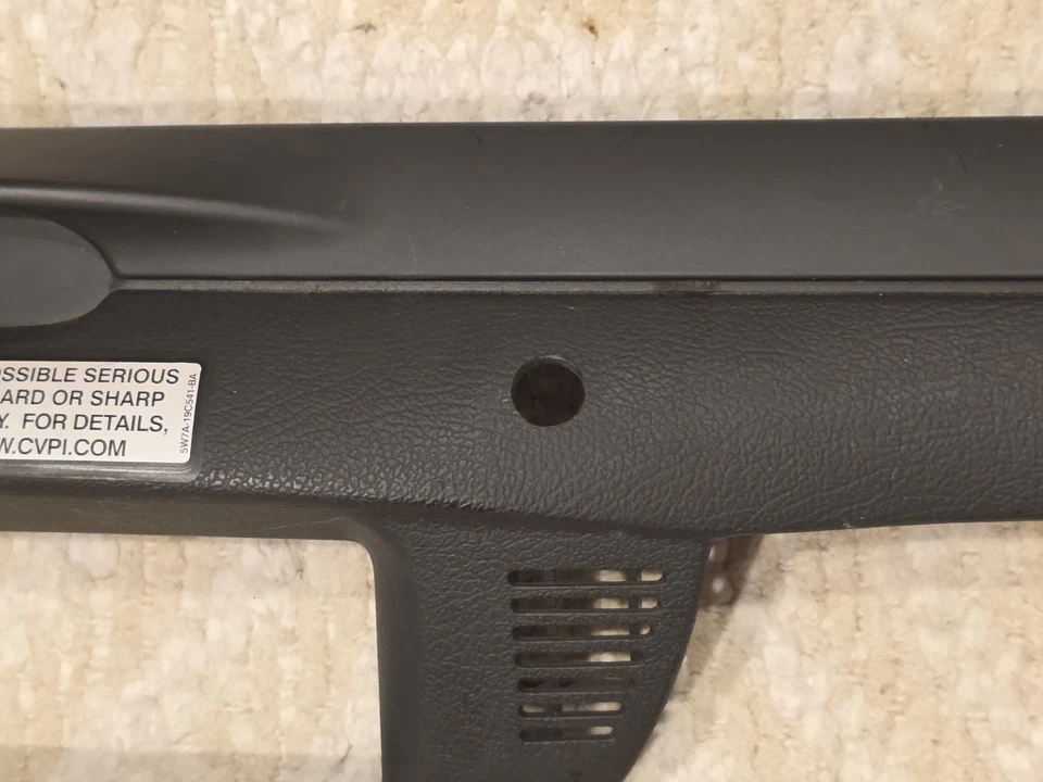 Tapicería interior para tablero Ford Crown Victoria Police Interceptor P71 OEM negra Foto 3 de 4