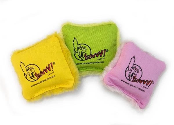 YEOWWW CATNIP PILLOWS 3 PACK 100% ORGANIC CATNIP TOYS FOR KITTENS AND ADULT CATS
Opens in a new wind