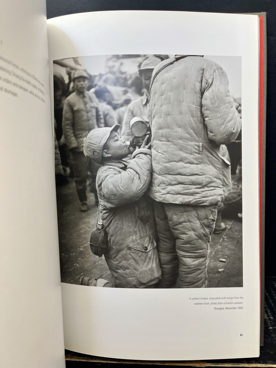 Assignment Shanghai : Photographs on the Eve of Revolution by