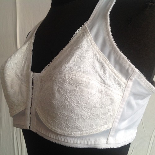 SOUTIEN-GORGE _ DAMART _ 105B ( SG07/29/04-20B ) - Photo 4 sur 7