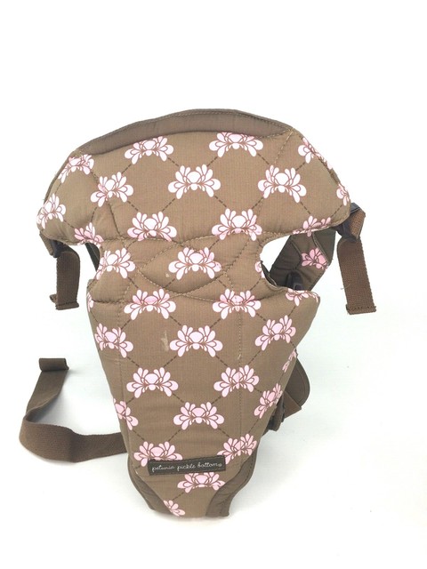 petunia pickle bottom baby carrier