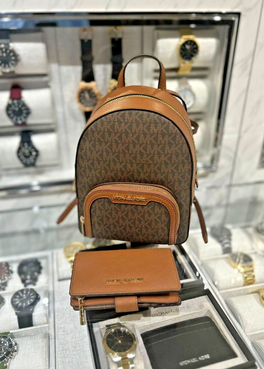 Michael Kors Jaycee Xsmall Backpack & Corner Zip Bifold Wallet s-l400.jpg main image 4