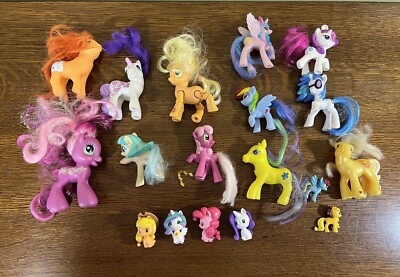 Lot of 18 Smaller My Little Pony MLP Toy Figures Circa 2008 Era   #12