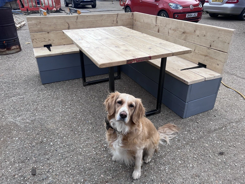 Farmhouse Corner Dining Table - Image 3 of 4