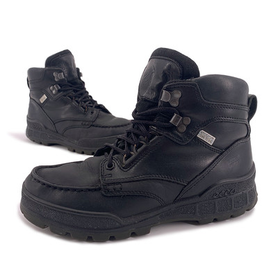 ecco rugged track black