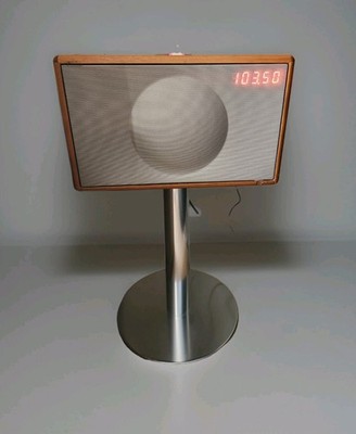 Geneva Lab Sound System All-In-One HiFi System for iPod/iPhone, Radio *Read