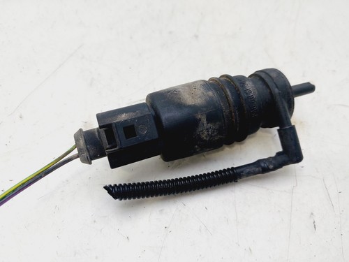 1J0973722 waschwasserpumpe für VOLKSWAGEN PASSAT BERLINA (3B3) V6 TDI 9377574