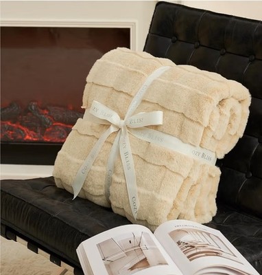 Cozy Bliss Faux Fur Throw 50x60 Inches Beige Color New in Box