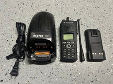 Motorola XTS2500 Full Keypad 700/800 MHz P25 Digital Two-Way Radio H46UCH9PW7BN
