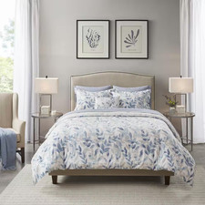 Thelma 8-Piece Blue Queen Reversible Comforter Set with Bed Sheets