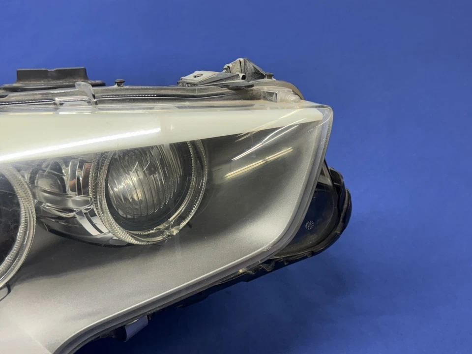 BMW F07 535i GT 2010-2017 conjunto completo de faros de xenón del lado derecho del pasajero OEM Foto 2 de 4