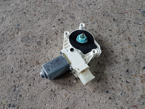 BMW 5er F10 F11 LCI Motor Antrieb Fensterheber vorne/hinten rechts 7271564