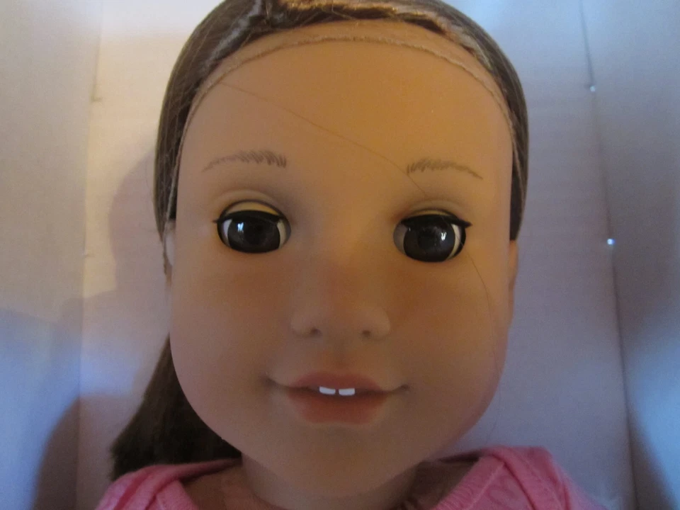 Muñeca American Girl 2013 18" MYAG #28 piel mediana marrón cabello liso ojos marrones Foto 4 de 4