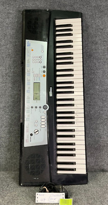 Yamaha Keyboard Digital   61-Key Built-In Speaker + Adapter YPT-200