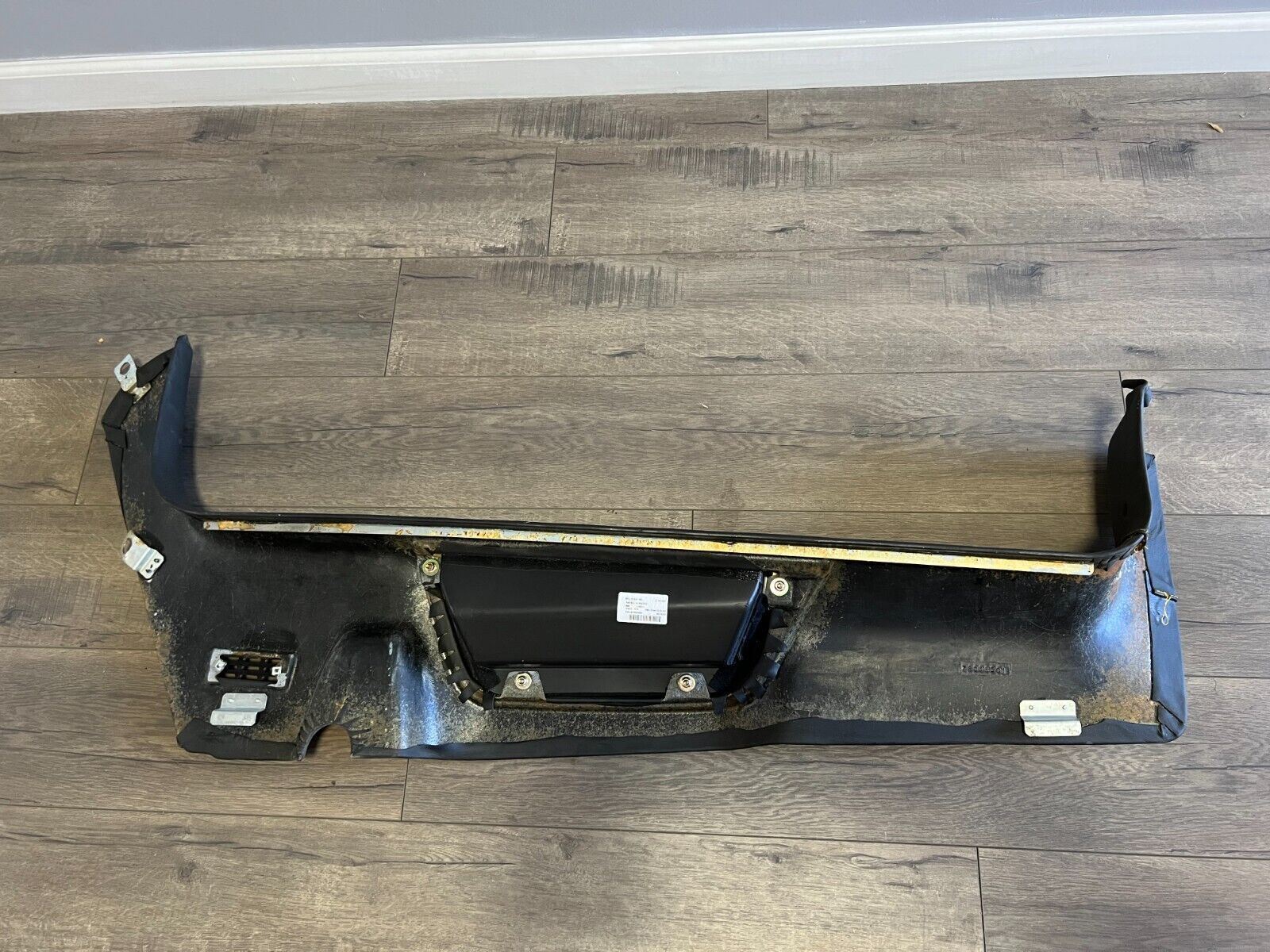 LAMBORGHINI MURCIELAGO PASSENGER RIGHT RH DOOR SILL COVER PANEL OEM 418854888