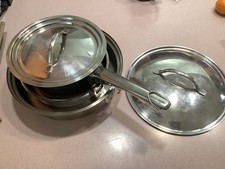 Rare à trouver Cuisinart Camping & Véhicule de Loisirs SS Cook Set avec 2 couvercles
