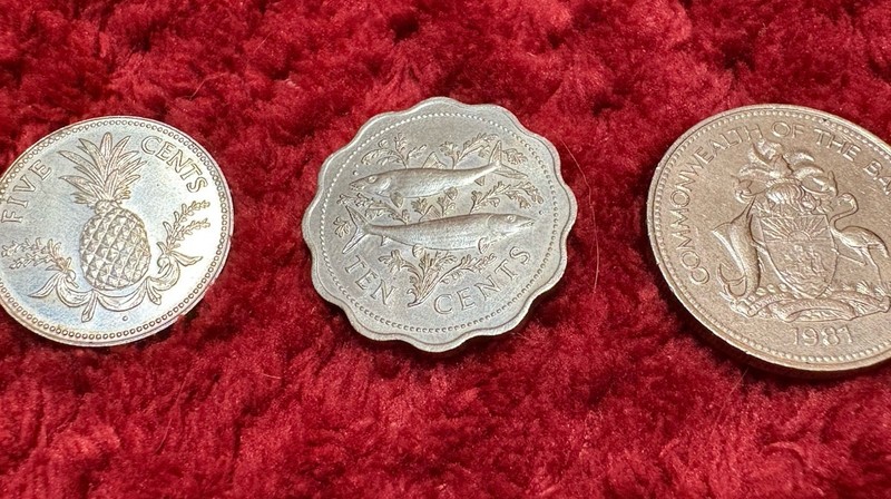 (3) Three Bahamas Coins 5 Cents 10 Cents 25 Cents 1980’s