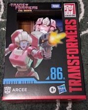 Hasbro Transformers Studio Series 86 Arcee Action Figure