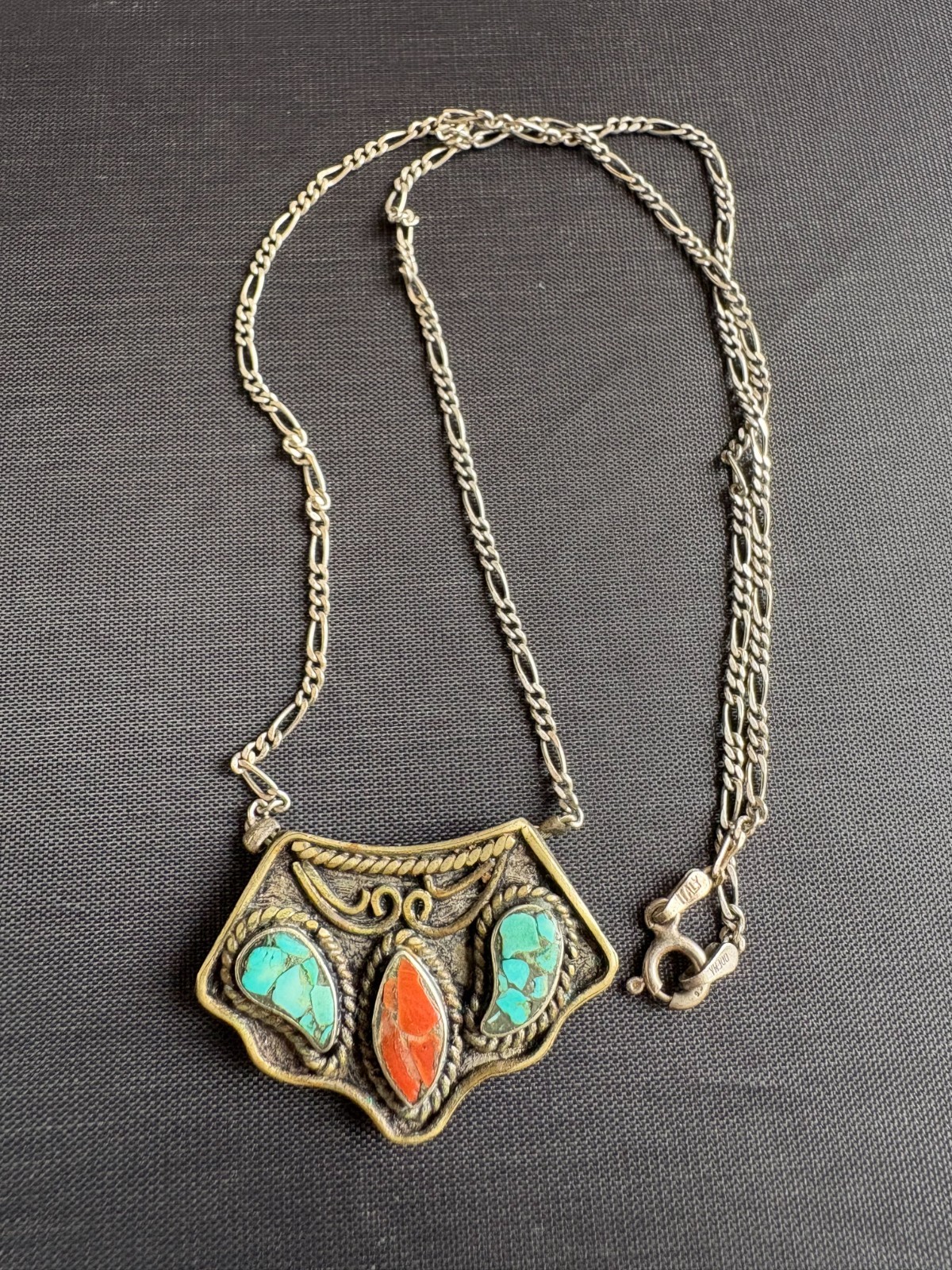Vintage 925 Sterling Silver Necklace Turquoise & Coral Inlays Pendant 17