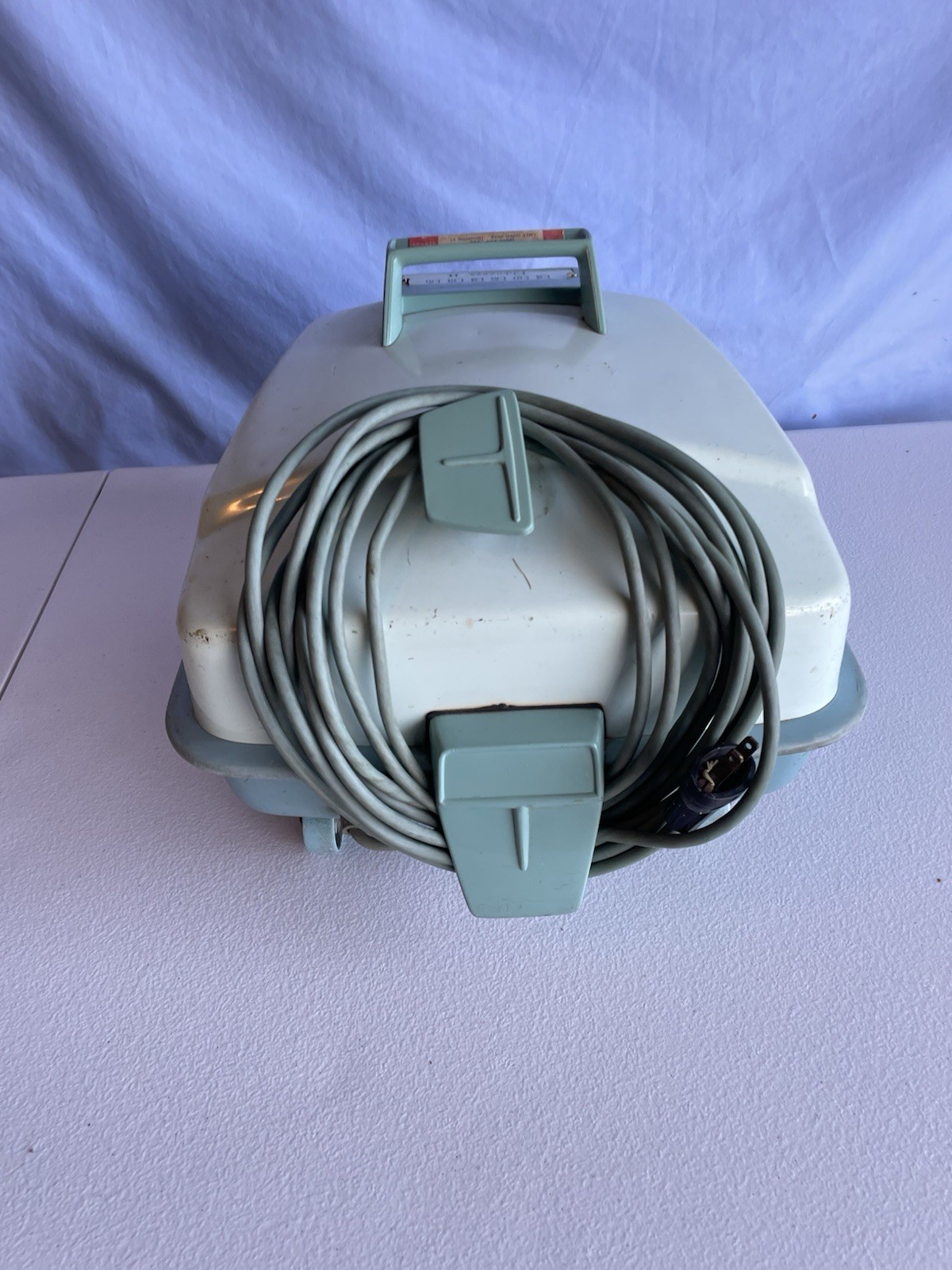 Vintage Eureka Princess II Vacuum Cleaner Teal Seafoam Green Tested & Works