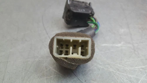 8583005500 Interruptor elevalunas trasero derecho SSANGYONG MUSTO 2.3 T 2302476 - Imagen 2 de 3