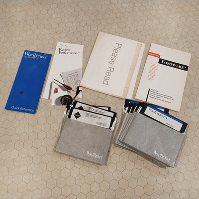 WordPerfect version 5 and Bitstream Font lot, 1988-1989, 5.25'', tested!