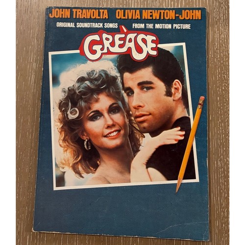 GREASE COMPLETE SHEET MUSIC OLIVIA NEWTON-JOHN TRAVOLTA GREAT PHOTOS 105 PAGES