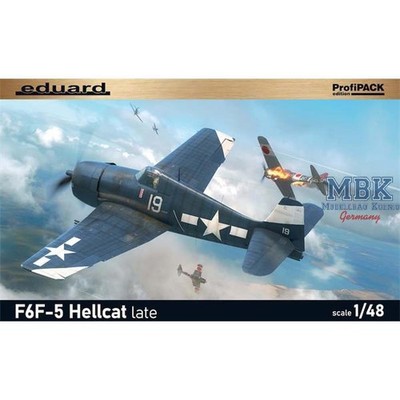 EDUARD ED8229 Grumman F6F-5 Hellcat late - Profi Pack -