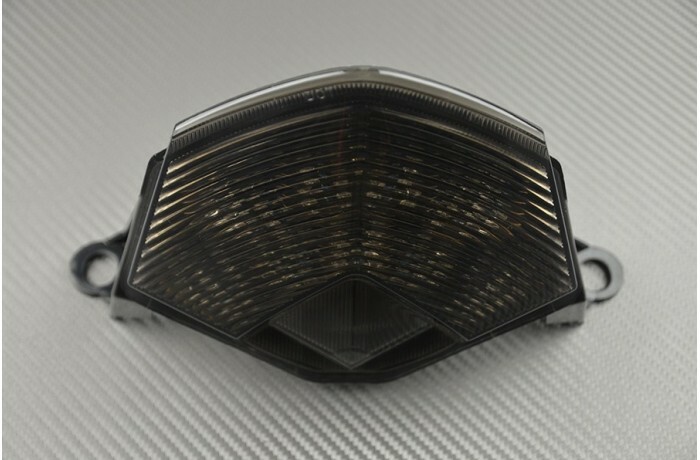 Feu arrière fumé pour Kawasaki Z750 résolvant l'encombrement des clignotants