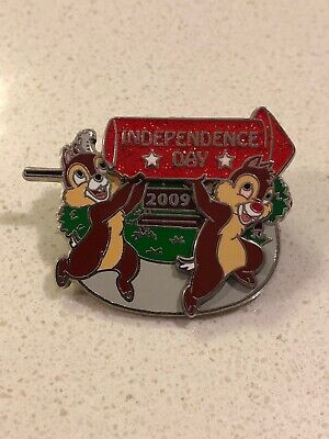 Disney WDW Independence Day Chip /& Dale Pin