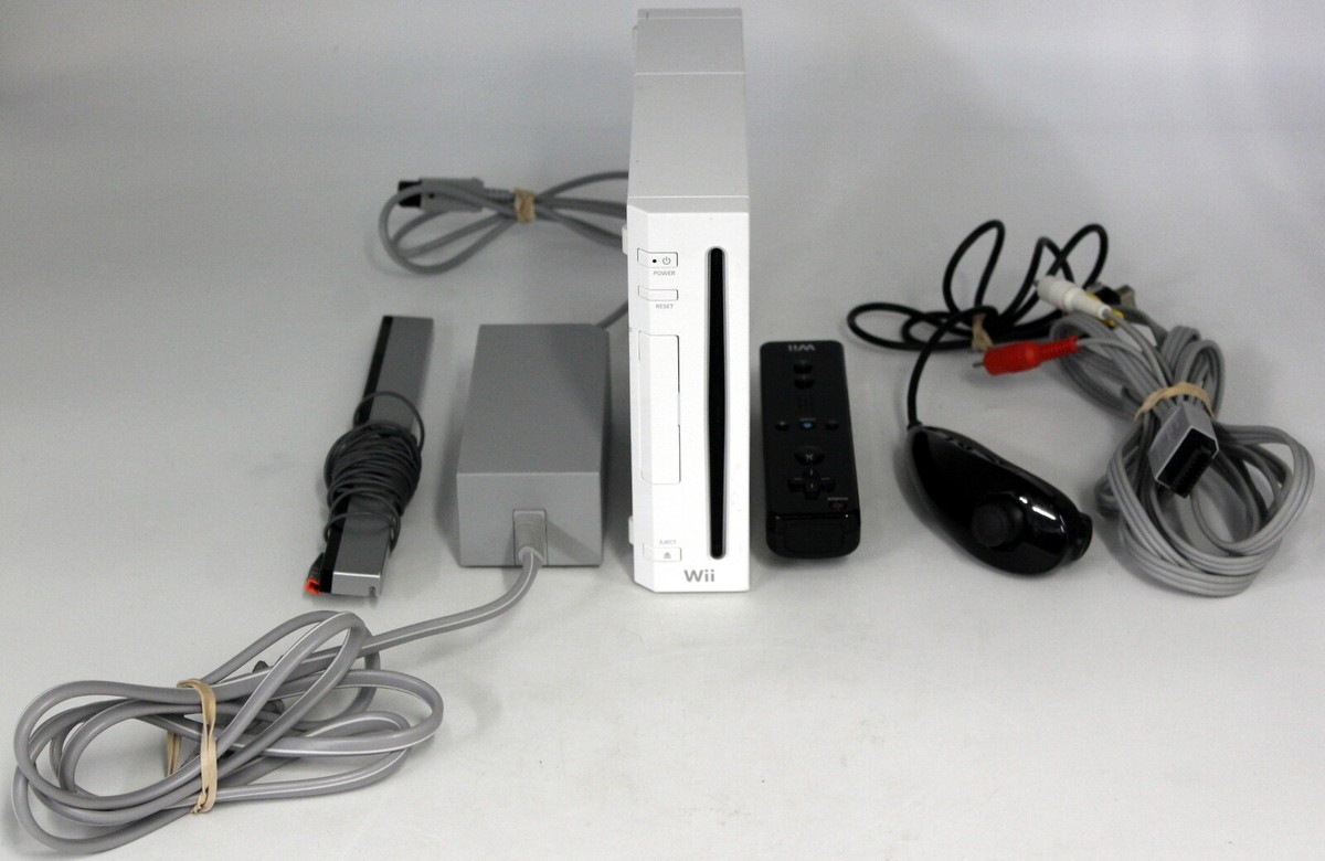 Nintendo 任天堂 Wii ウィー RVL-001 シロ Nintendo Wii Region Free Only Console RVL-001 White Play