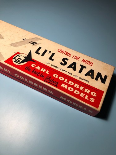 Carl Goldberg Modelos Li'l Satan Línea de Control Modelo - Caja Abierta