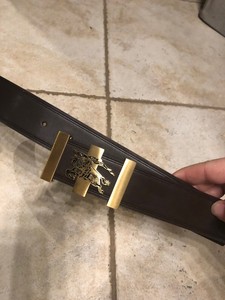 burberry belt with gold buckle