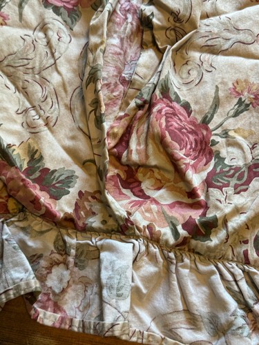 Pair of Vintage 1998 Ralph Lauren Guinevere Aragon Euro Shams-23" x 24" - Picture 9 of 20