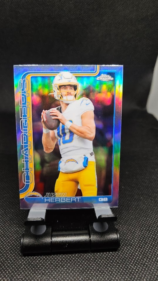 2025 Topps Chrome - Justin Herbert #158 Refractor