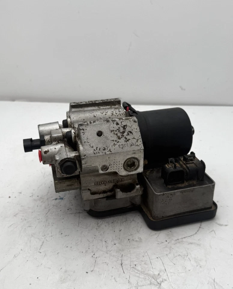GMC Chevrolet Kelsey-Hayes 1996-1999 ABS bomba de freno antibloqueo OEM 12765501 usada Foto 3 de 4