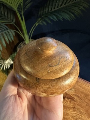 Vintage handgedrechselter Holztopf mit Deckel Messingintarsien 9,5 cm