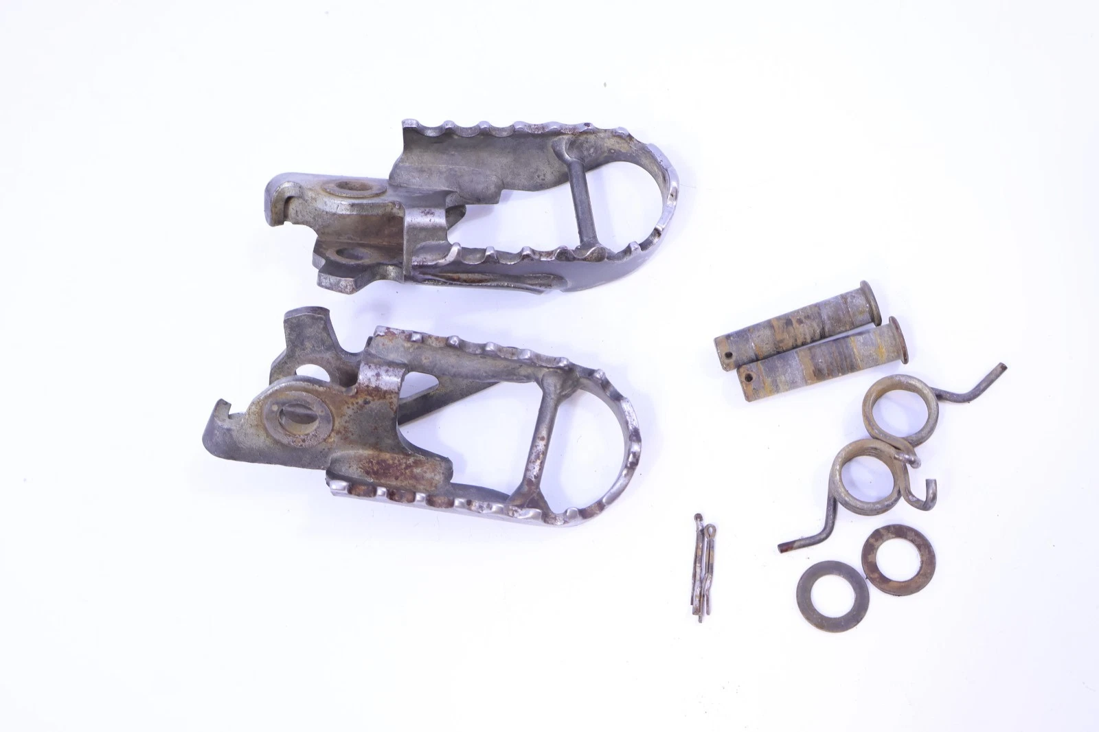 07-26 Honda CRF 150R RB Foot Pegs Set Pedals Steps OEM Stock