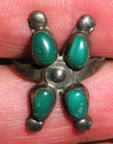 ANELLO VINTAGE NAVAJO GRANDE TURCHESE E DESIGN ARGENTO STERLING MISURA 7 vafo