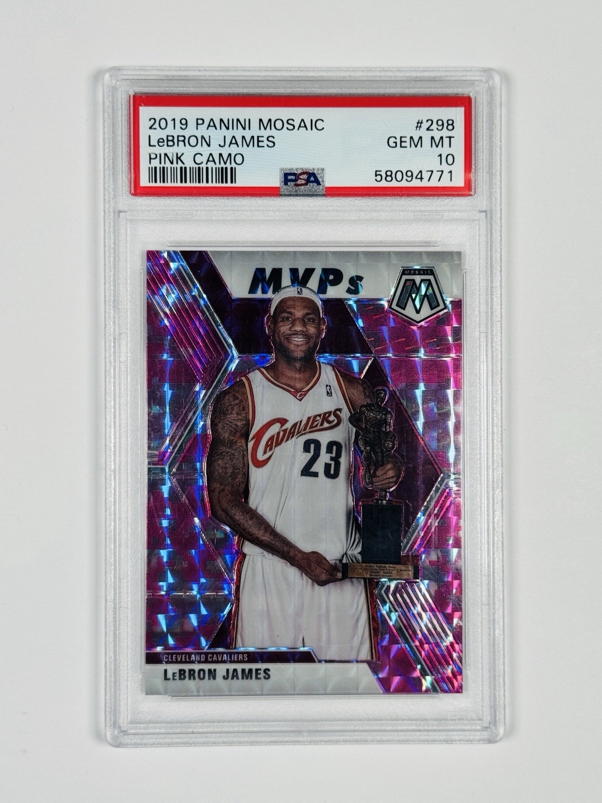 2019 PANINI MOSAIC LEBRON JAMES #298 PINK CAMO PSA 10