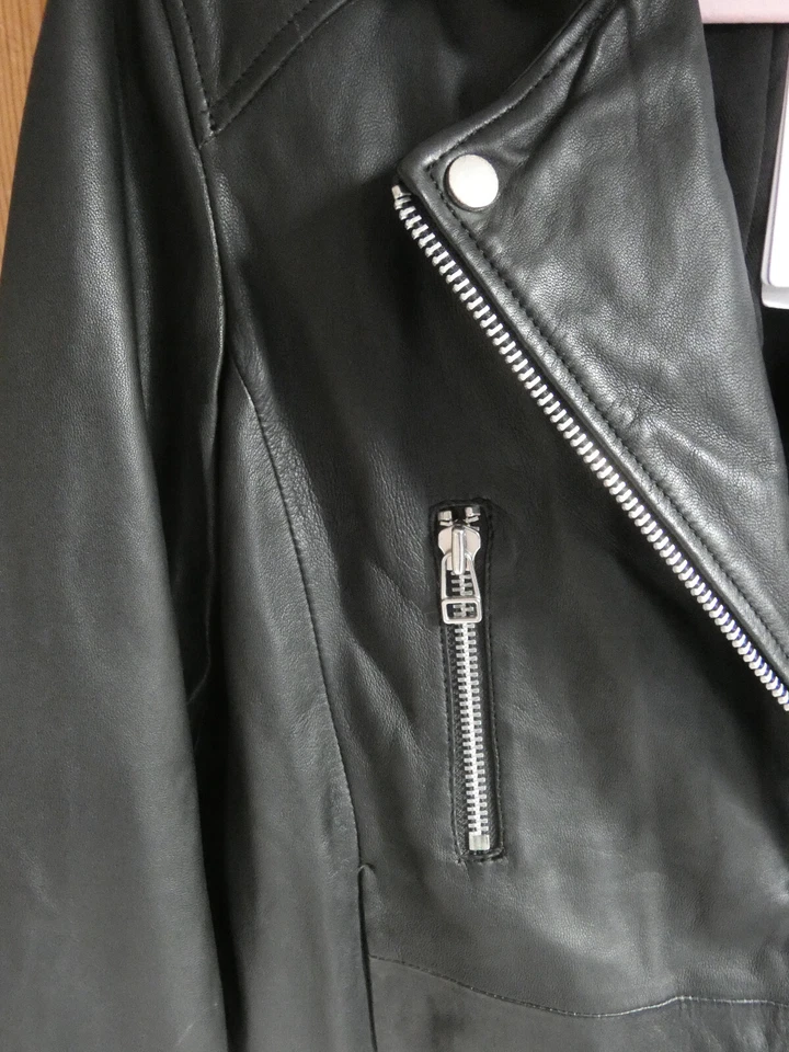 MANGO - 100% GENUINE BLACK LEATHER - BIKER STYLE JACKET - CAZADORA WINONA SIZE M - Image 4 of 4