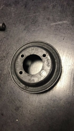 BMW 5 E39 525tds WASSERPUMPENRIEMENSCHEIBE 2246129
