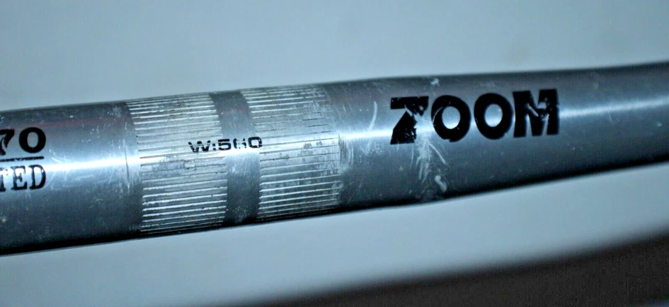 Zoom 170 Vintage MTB Flat Bar Handlebar 25.4/22.2mm 56cm Silver Hybrid Ships USA - Image 4 of 4