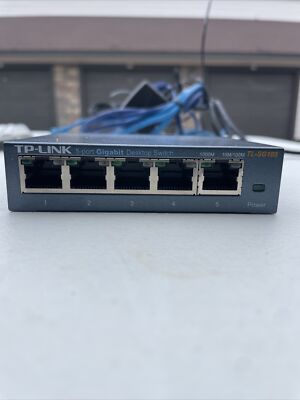 TP-Link TL-SG105 5-Port 10/100/1000Mbps Gigabit Desktop Switch - SKU#1614002