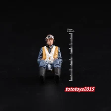 1/48 Scene Props WWII US Pilot soldier man Miniatures Figures For Cars Vehicle