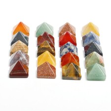 Juego de chakras de punto de curación de cuarzo cristal piedra natural piedra preciosa mini pirámide 7 piezas