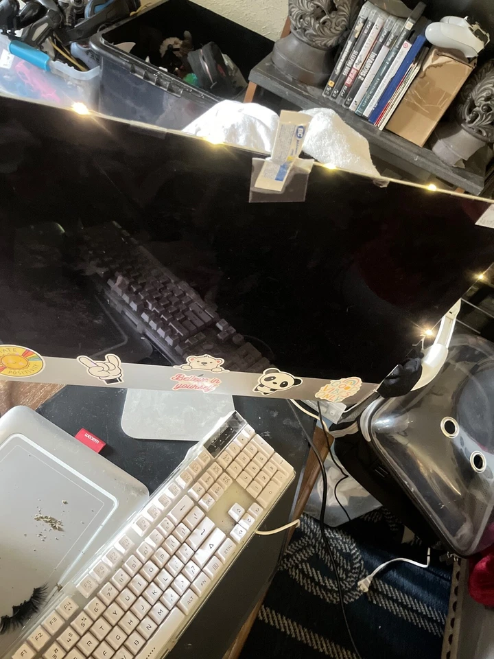 Usado 21.5 pulgadas plateado Apple iMac Catalina con pantalla retina 4K  Foto 3 de 3